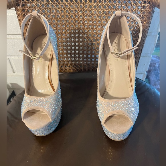 Super hot shoes - Picture 3 of 11